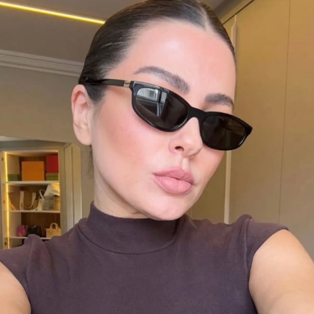 Miu Miu Sunglasses Women's Regard oval - Picture 2 of 11